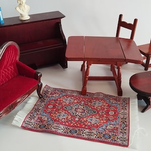 Lot de 8 meubles de maison de poupée vintage