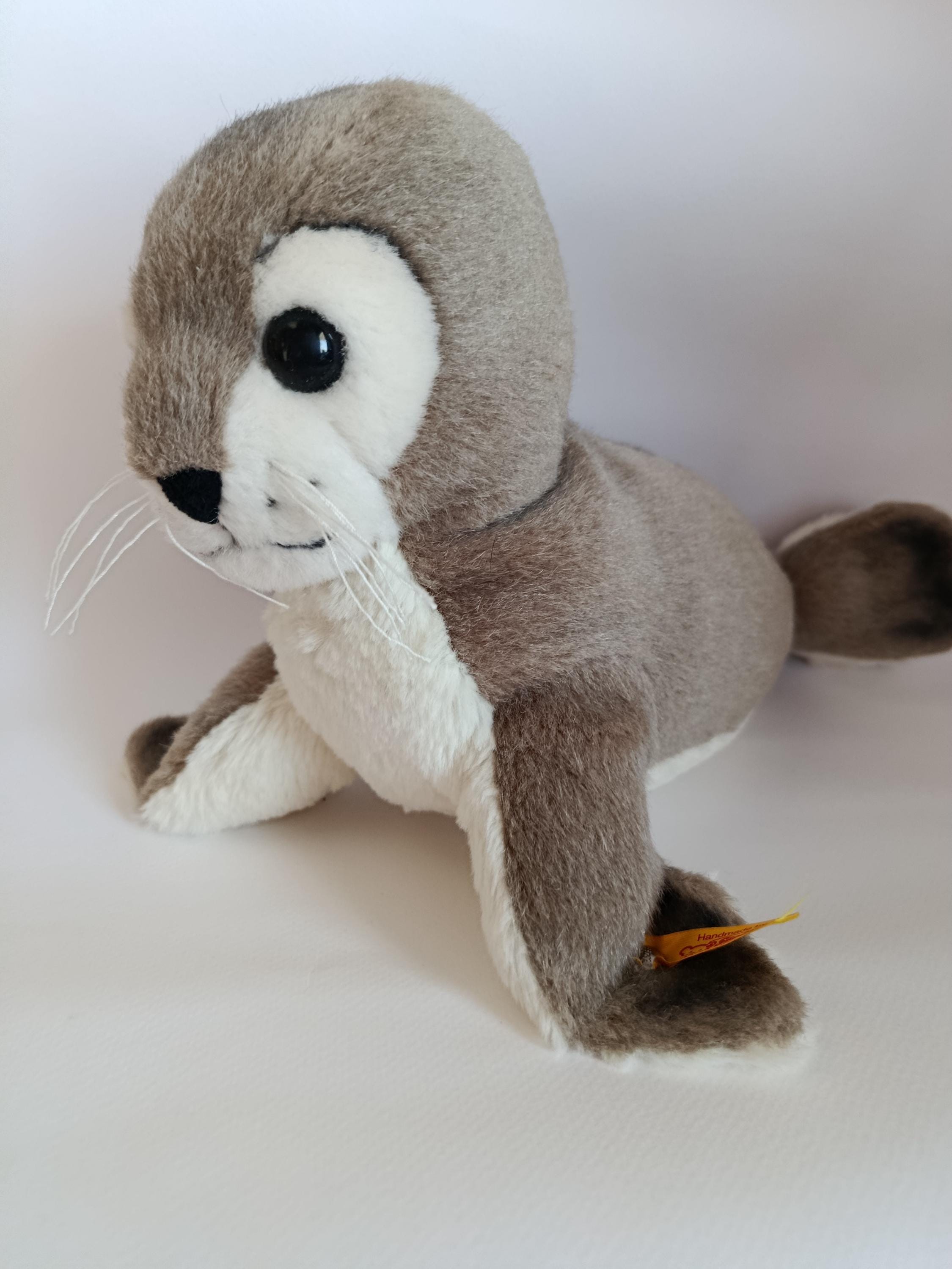 Robby Plush - Etsy