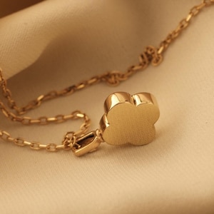 14K echt gouden klaver crematie-urnketting, aandenken herdenkingssieraden, gouden ketting, gepersonaliseerde gouden ashouder bloemketting, bloemenurn