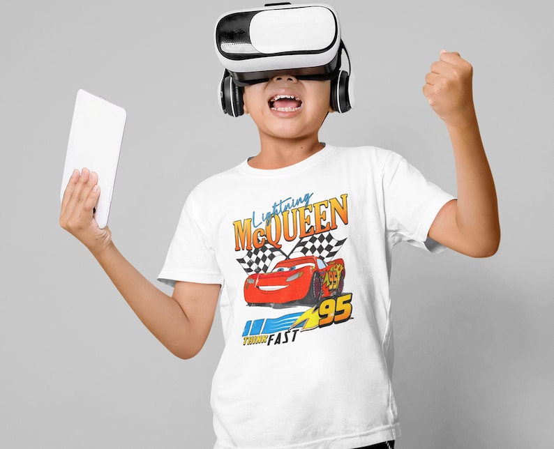 Camiseta de Rayo McQueen, camiseta de Disney Cars, camiseta de Disney Cars, camiseta de Disney, camiseta de World Tour 2026, camiseta de Disneyland imagen 6
