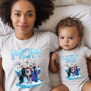Camiseta a juego para la familia Frozen, camiseta Frozen para mamá y papá, camiseta familiar Frozen, personajes Frozen, camiseta familiar Frozen, camiseta a juego Disney Frozen imagen 6