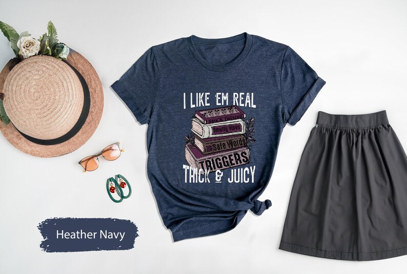 Camiseta de lectura, camiseta de bibliotecario, camiseta de amante de los libros, camiseta de amante de los libros, regalo para un amante de los libros, camiseta de ratón de biblioteca, camiseta de club de lectura, camiseta de libros imagen 6