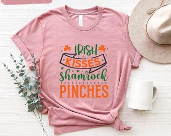 Chemise Irish Kisses Shamrock Pinches, T-shirt drôle de fête de la Saint-Patrick, jolie chemise graphique irlandaise, cadeau pour elle, chemise trèfle porte-bonheur