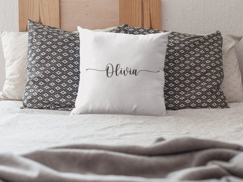 Custom Pillows, Name Pillow Covers, Custom Name Pillow, Last Name Pillow Cover, Personalized Pillow Cases, Personalized Pillow zdjęcie 3