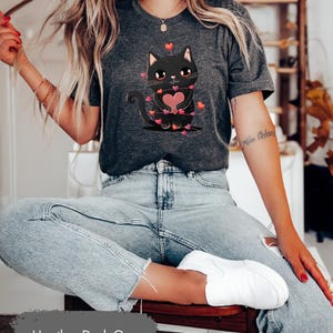Camiseta con corazón y abrazos de gato para el día de San Valentín, camisetas para niños de San Valentín, camisetas para mamás de gatos, camisetas lindas con gatos, camisetas para parejas a juego, camisetas para amantes, regalo para ella imagen 6