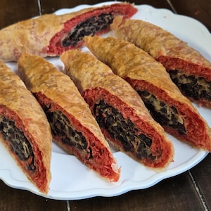 Dougla rolls (12)
