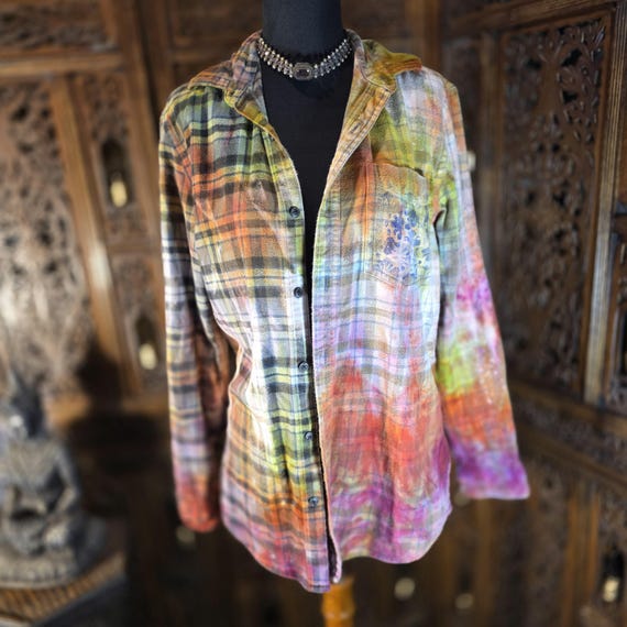 One‑of‑a‑Kind Hand‑Painted Flannel Collection S-XL - image 10
