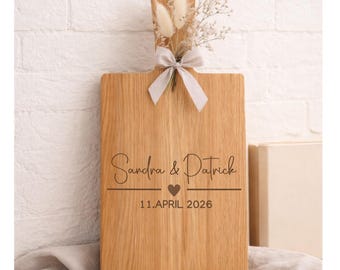 Personalized wedding gift | Cutting board with names and date | Bride and groom | Wedding present |