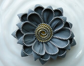 Grey Upcycled Vintage Zipper Flower Brooch or Hair Clip