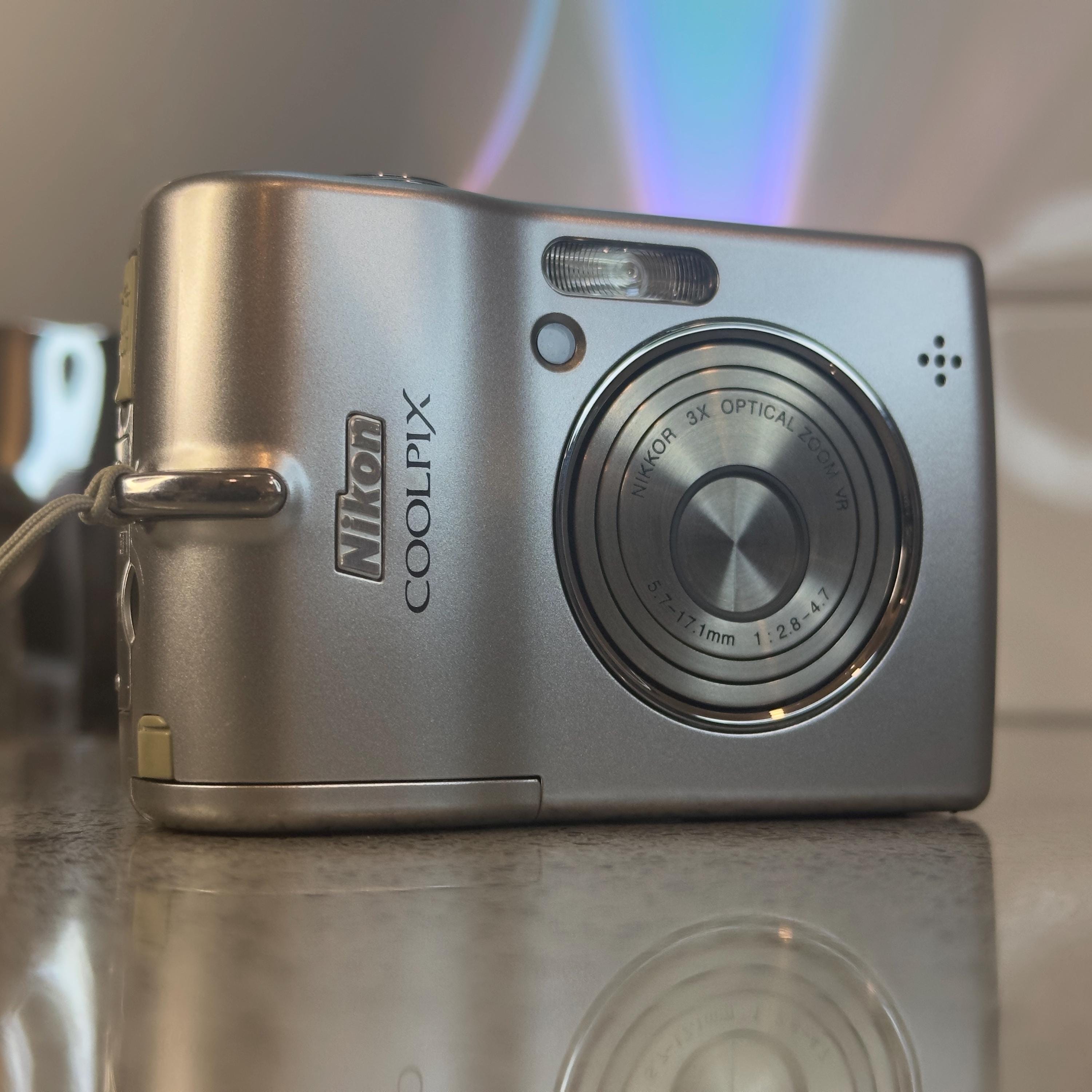 Nikon Coolpix L12 • Digital Camera • Fully Tested • Mint