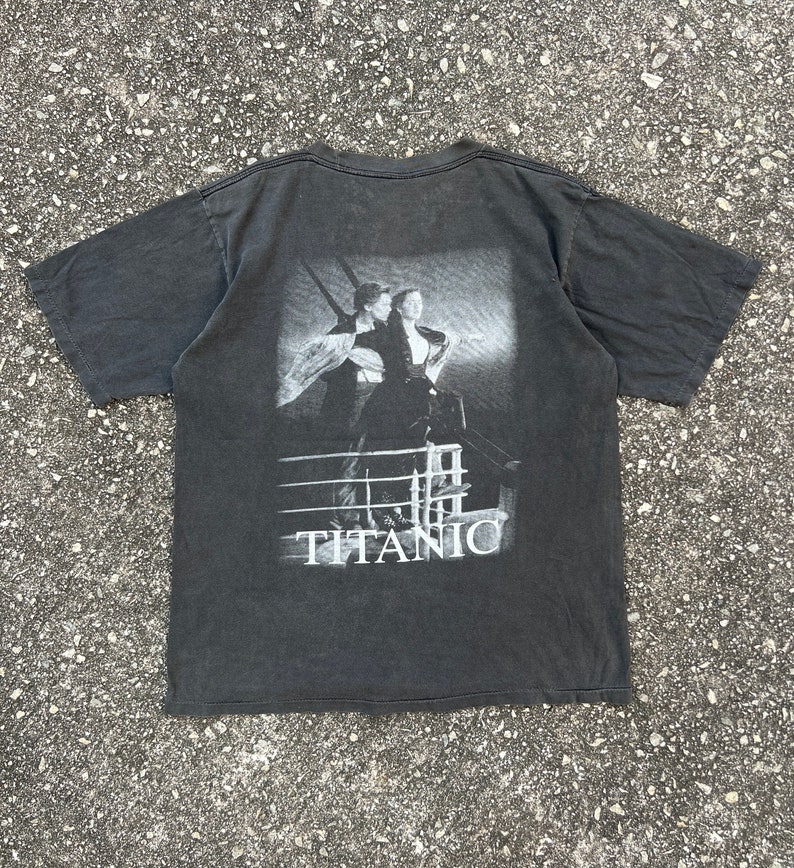 T-shirt Vintage Titanic 1998 Homme Taille XL – Blanc Avec Leonardo Di Caprio Et Kate Winslet