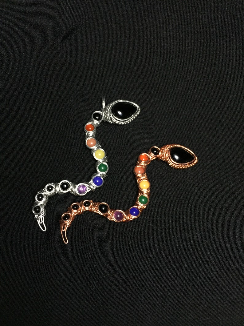 PDF チュートリアル、レインボー スネーク、コイル ベゼル チュートリアル、ステップ バイ ステップの説明、デジタル ダウンロード、Wire & Wiki ep.3 画像 3