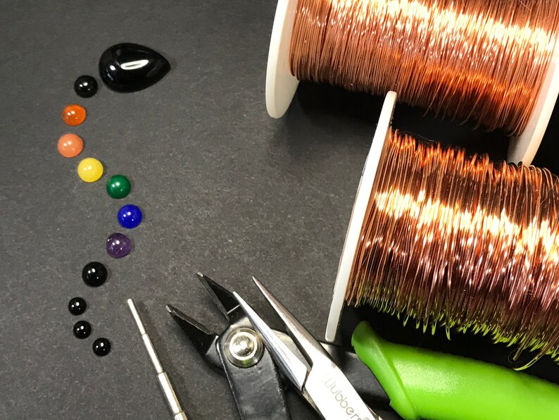 PDF チュートリアル、レインボー スネーク、コイル ベゼル チュートリアル、ステップ バイ ステップの説明、デジタル ダウンロード、Wire & Wiki ep.3 画像 4