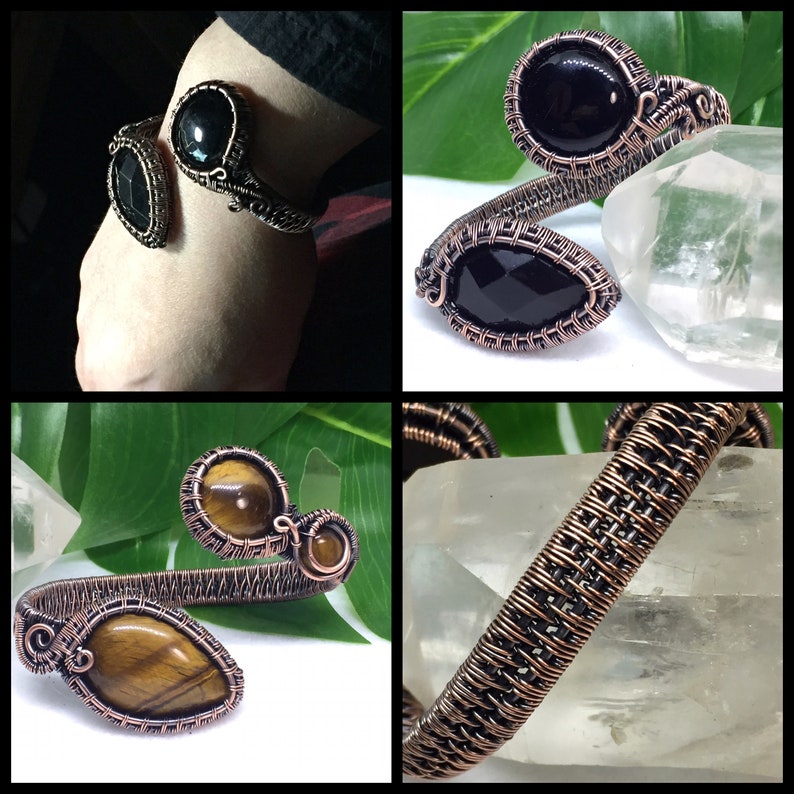 Puede incluir: Tres pulseras de alambre de cobre envueltas con diferentes piedras preciosas. La primera pulsera presenta dos piedras preciosas negras, la segunda pulsera presenta dos piedras preciosas de ojo de tigre y la tercera pulsera es un dise&ntilde;o de alambre de cobre liso.