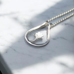 Dainty Bith Flower Ring Holder Necklace, Ring Holder Necklace Silver, Ring Holder Necklace for Women Silver, Cute Necklace Jewelry for Women