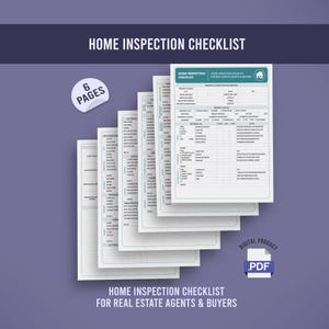 Może przedstawiać: Rustykalny drewniany szyld z napisem "Welcome to our home" w białych literach. Szyld ma postarzaną powierzchnię i prosty, zachęcający design, idealny na ganek lub do przedpokoju.