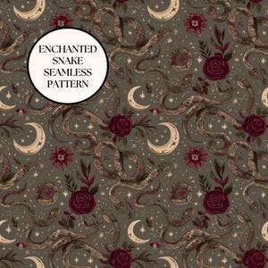 Könnte beinhalten: Ein nahtloses Muster mit Illustrationen von Schlangen, dunkelroten Rosen und Mondsicheln auf einem olivgrünen Hintergrund. Der Text ENCHANTED SNAKE SEAMLESS PATTERN ist in Schwarz in einem weißen Kreis oben links abgedruckt.