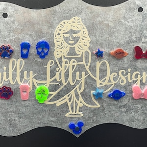 Multi-Color Charm pairs for magnetic glasses