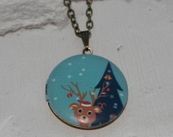 Christmas Tree Locket Necklace, Christmas Necklace, Woodland Jewelry, Christmas Locket