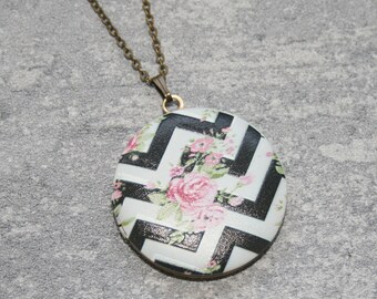 Flower Locket Necklace, Floral Necklace, Geometric Locket Necklace