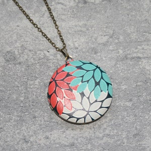 Collar de medallón de flores, collar floral