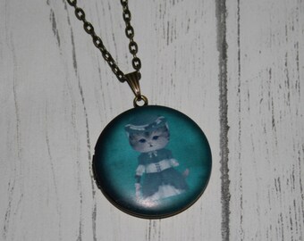 Cat Locket Necklace, Kitten Necklace, Woodland Jewelry