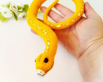 Crochet Python Pattern: Yellow Snake Stuffed Toy (PDF in English)