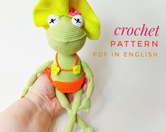 Amigurumi Frog Crochet Pattern: Miss Froggie Summer Vacation (PDF in English)