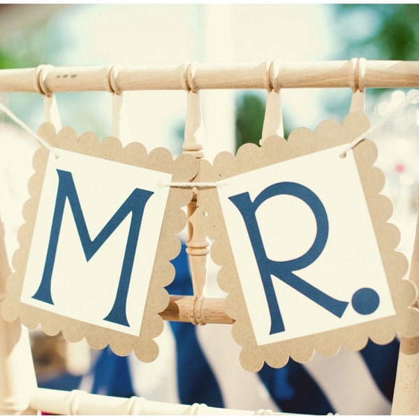 Custom Mr. and Mrs. Wedding Chair Signs: Photo Props