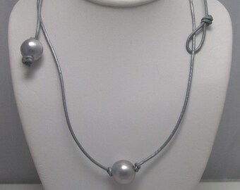 Solitaire Genuine Silver Pearl on Leather Beach Necklace