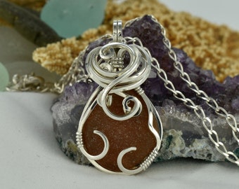 Brown Beach Glass Pendant – Brown Sea Glass Necklace Pendant - Wire Wrap – Sea Glass Jewellery – Sterling Silver Beach Glass Pendant - Amber