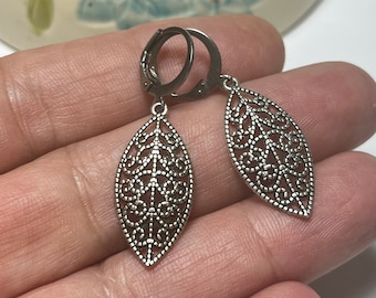 Small Silver Filigree Leaves Round Hoop Ear Wires Dainty Earrings Drop Dangle Nature Jewelry