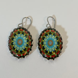 Orecchini pendenti in vetro a mosaico con castone in argento, fili per orecchini in acciaio inossidabile, orecchini o fermagli con motivo mandala
