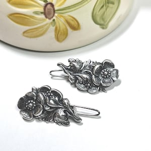 Vintage Sterling Silver Plated Flower 1980s Hair Pins  Unique Small Hair Barrettes.