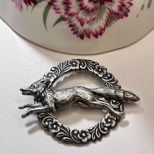 Silver Running Fox Brooch: Floral Wreath Lapel Pin