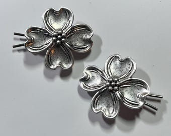 ヴィンテージCHANEL シルバー ヘアクリップ 本物のヴィンテージ シャネル ヘアクリップ | シルバー ココ