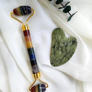 7 Chakra Crystal Face Massager & Gua Sha Set,Natural Stone Skin Care Tool,Handmade Crystal Roller,Crystal therapy accessories,Jade Gua She