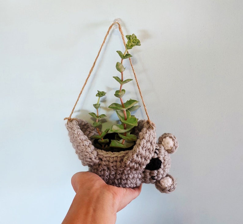 koala planter crochet pattern, mini succulent planter, hanging crochet planter, animal planter, koala crochet Bild 5