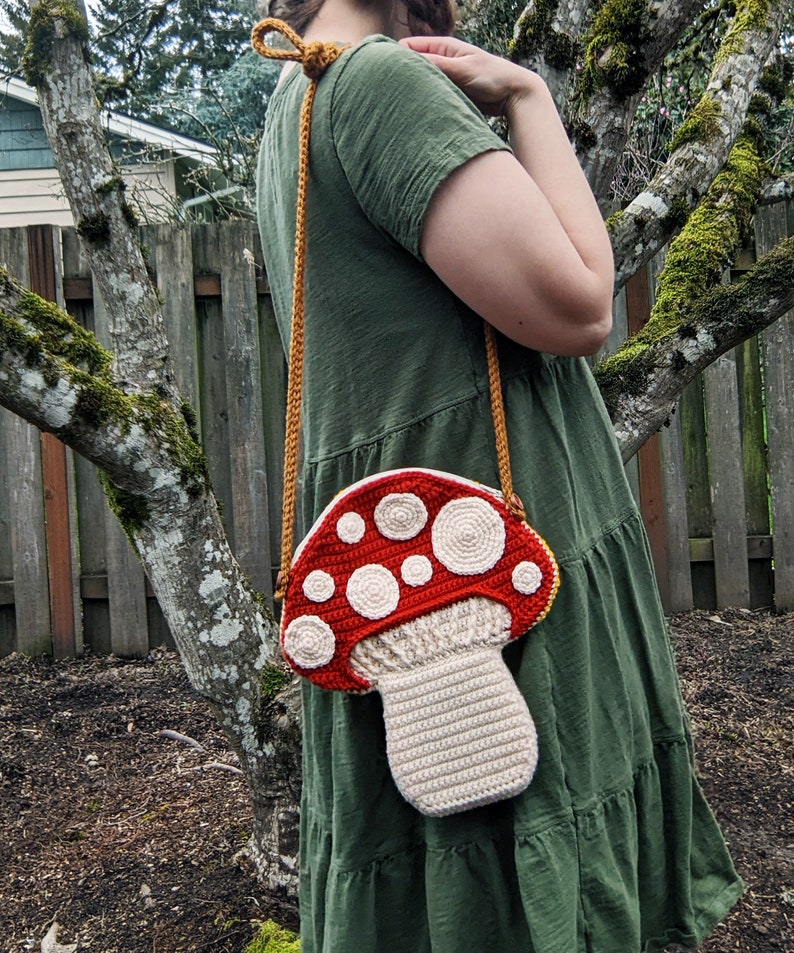 Crossbody Mushroom Bag Crochet Pattern, Toadstool, Crochet Purse, Mori Girl Kei, Cottage Core, Kawaii image 5