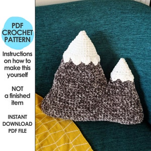 Snowy Mountains Pillow, crochet throw pillow, winter home decor crochet pattern, velvet yarn