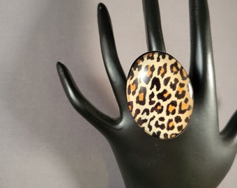 Leopard Spice statement ring | black tan beige pattern | big, chunky, oval | boho tribal urban chic