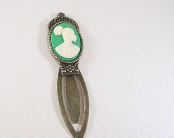 Hagar bookmark YD-BOOK24 / green and ivory ethnic African American cameo from The Radiant Inspiration collection, gift book lover