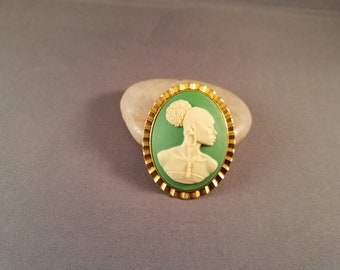 Robin brooch | green & ivory Antiqued Gold African American cameo from Radiant Inspiration Collection