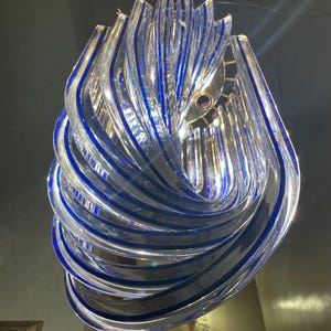Magnificent Venini chandelier with curved trihedrons in white-blue Murano glass