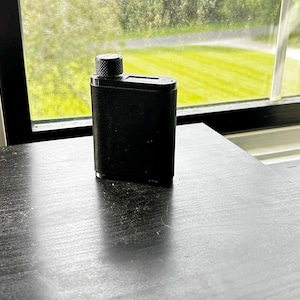 Wireless Bass Knob UBK – Concept V1 | Hand-Built Prototype with Charging Dock