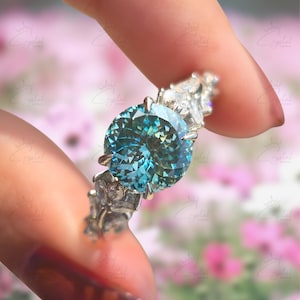 2 CT Cyan Blue Portuguese Cut Moissanite Ring Vintage Engagement Ring 14K Gold Wedding Ring For Women Floral Anniversary Ring For Girlfriend