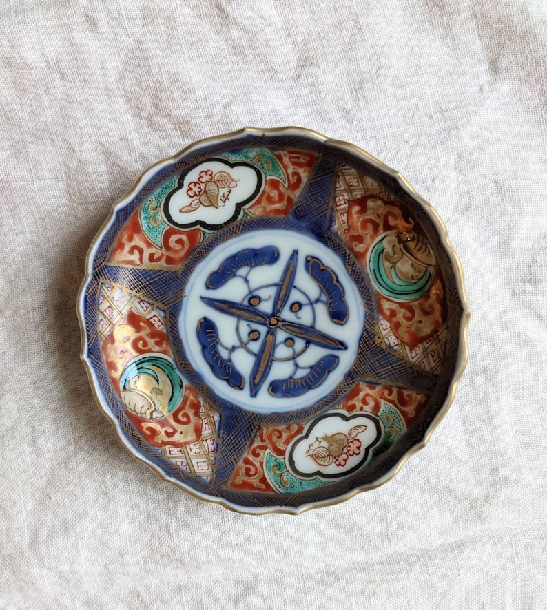 19th century Japanese Imari plate hand painted 4.5 inch