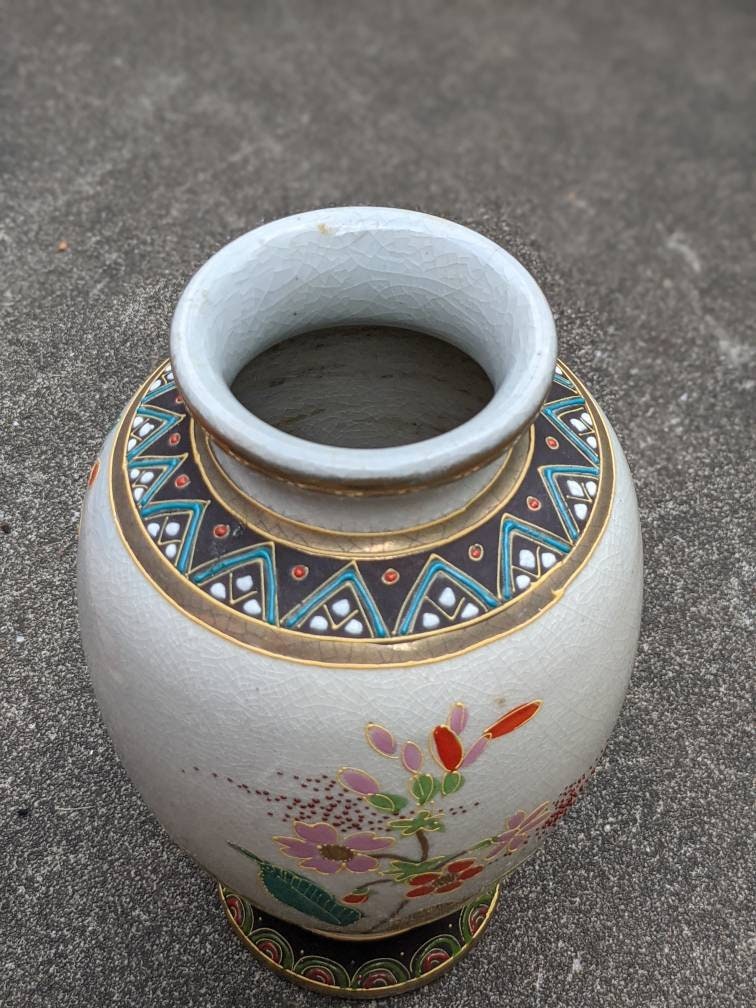 Japanese Vase Floral Hand Painted Mid Century Gold Bright