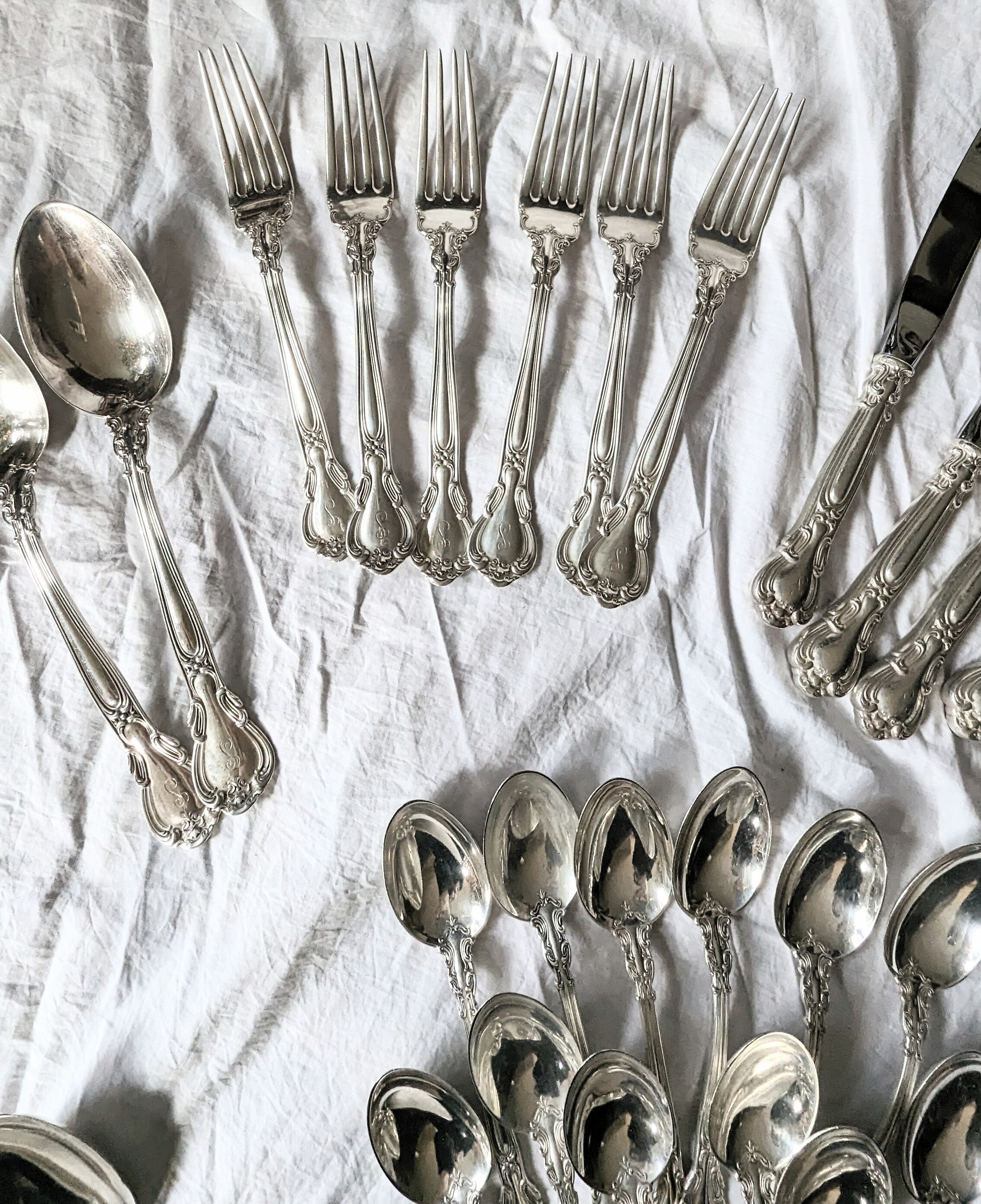 Solid Sterling Silver 5 PC Setting Flatware 1895 S Monogram