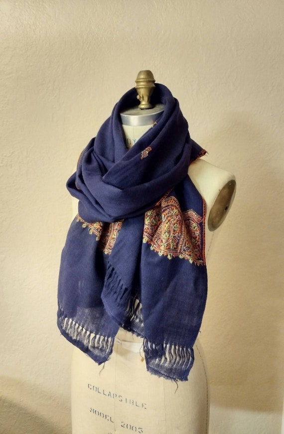 Blue Sozni shawl embroidered wool pashmina